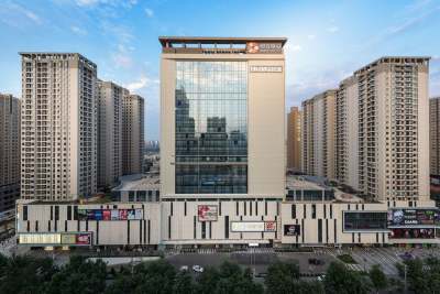 西安大明宫诺富特酒店(龙首原地铁站店)外观