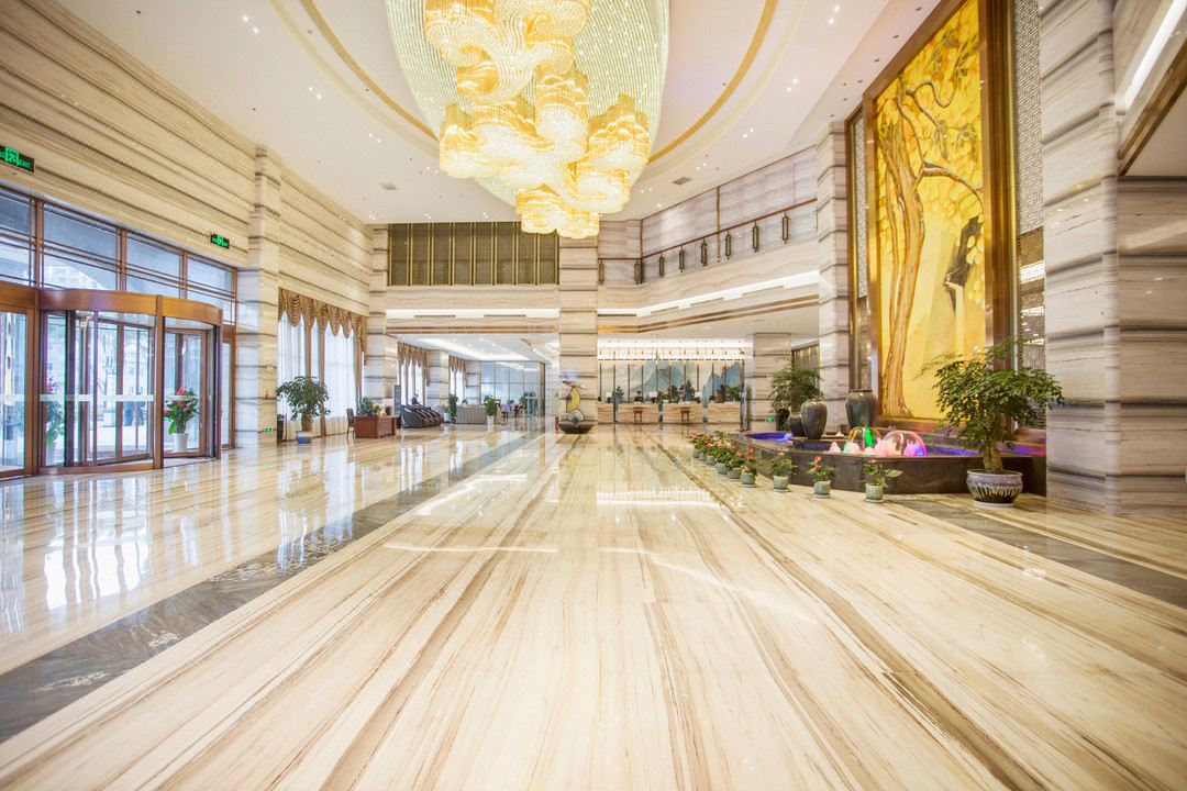 贵阳修文世纪颐和大酒店大堂