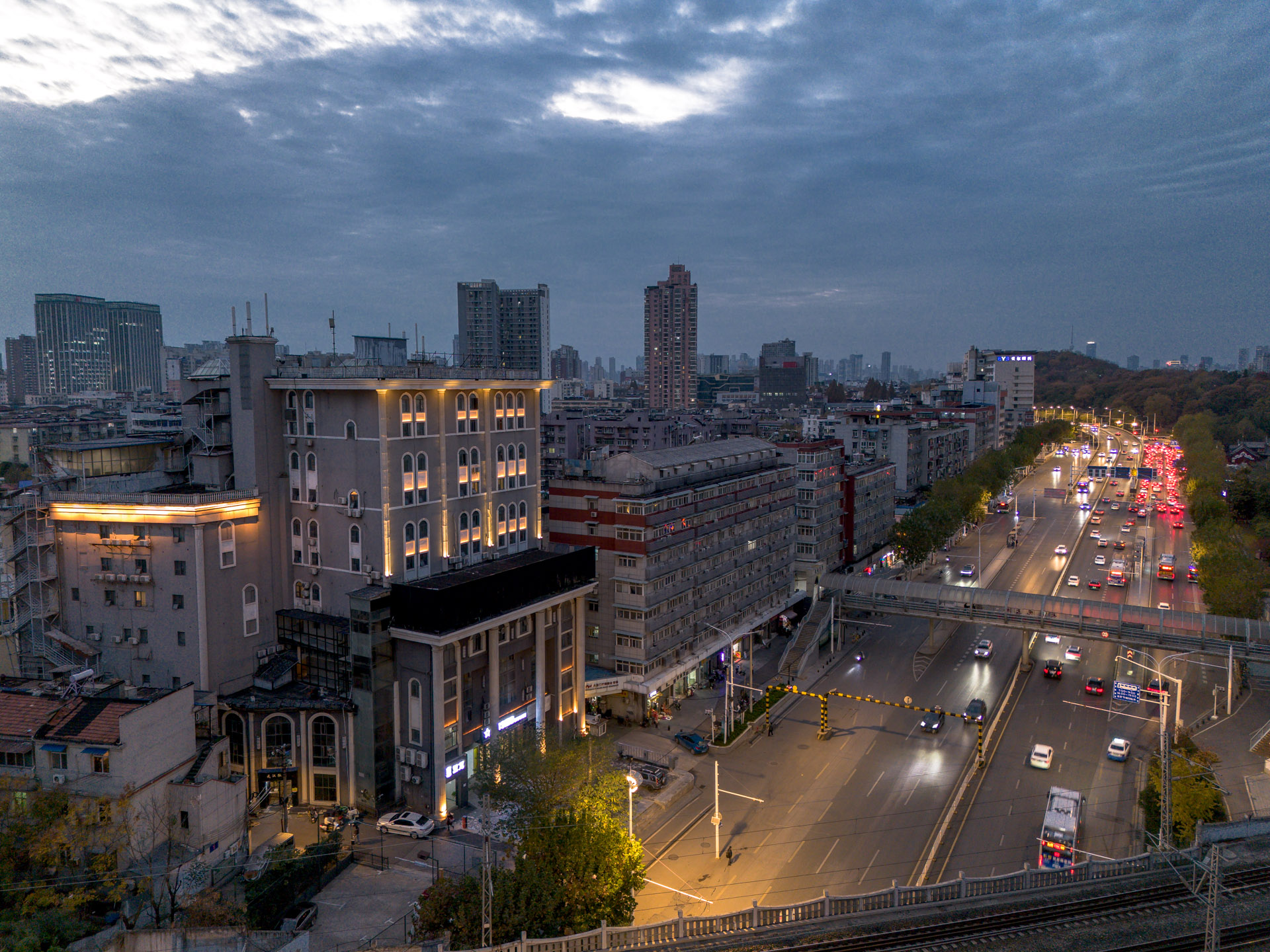 武汉景呈S酒店（黄鹤楼店）会议场地封面图