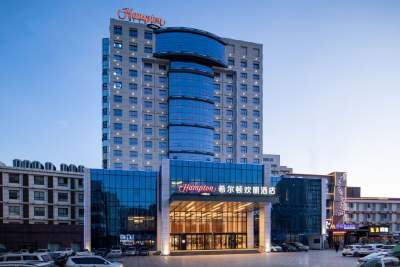 徐州淮海路希尔顿欢朋酒店会议场地封面图