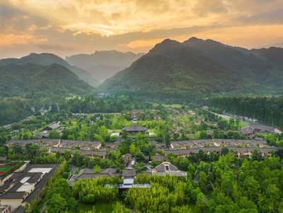 青城山六善酒店会议场地封面图