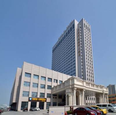海安王府邦瑞国际大酒店外观