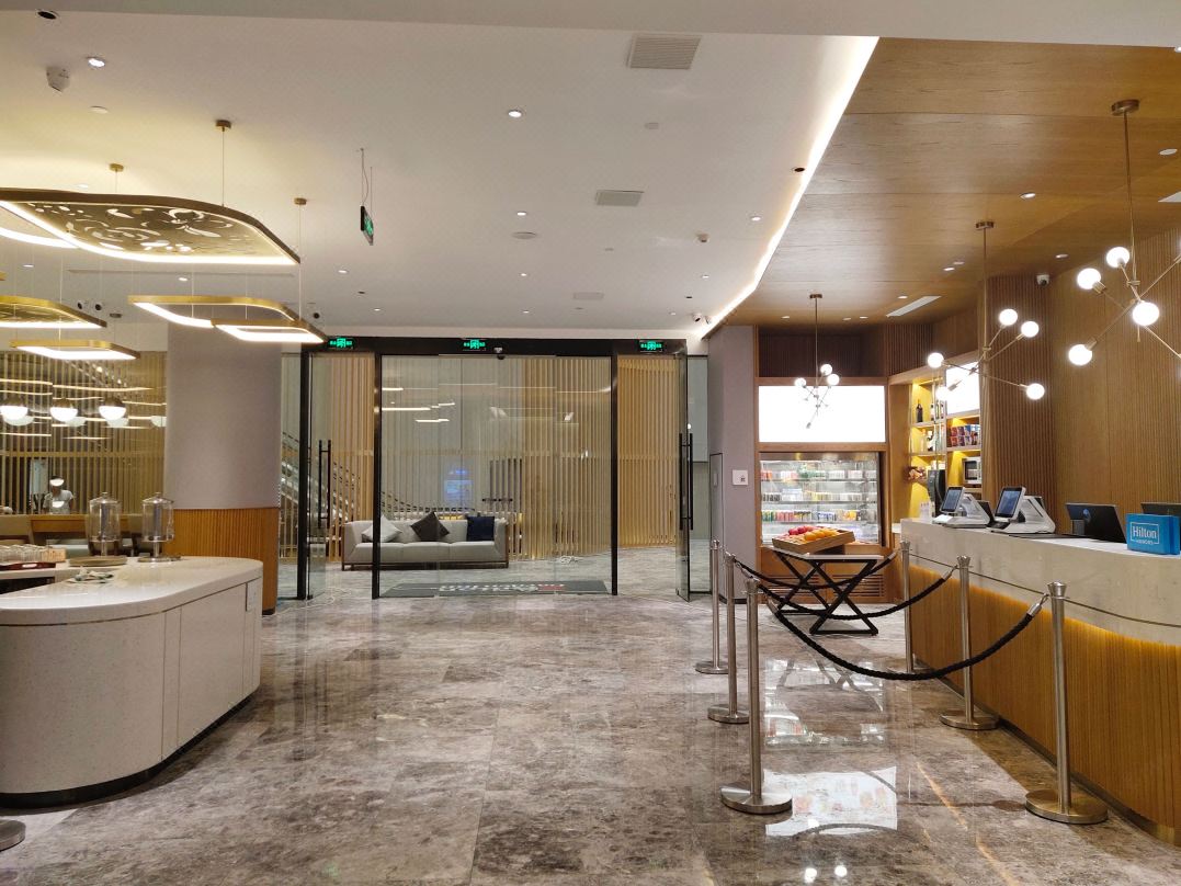南通星湖希尔顿花园酒店大堂