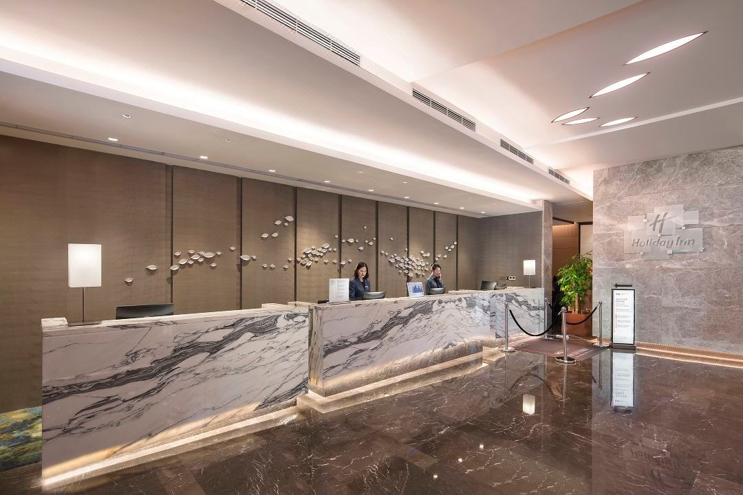 天津武清金泰假日酒店(佛罗伦萨小镇店)大堂