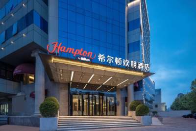天津南京路希尔顿欢朋酒店会议场地封面图
