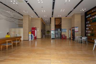 嘛嘛公寓(重庆大学城地铁站店)大堂