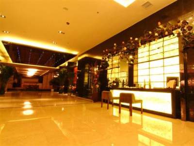 米兰假日酒店(南昌火车站八一广场店)周边环境