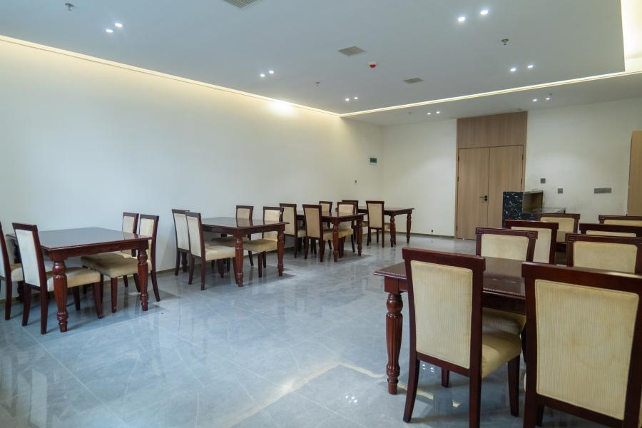 井冈山园中源大酒店桐木岭厅餐厅图