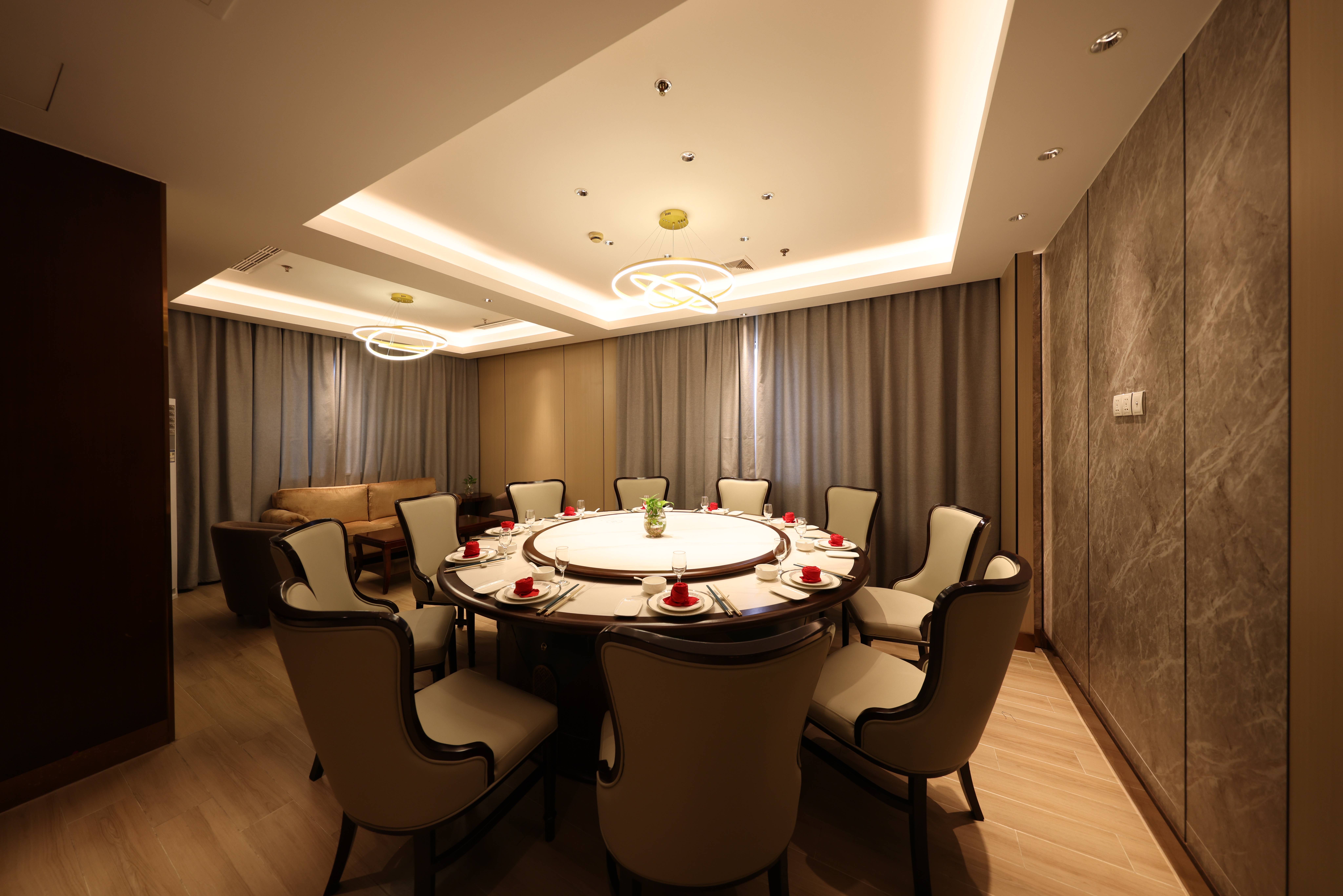 上海锦江都城闵行饭店牡丹厅餐厅图