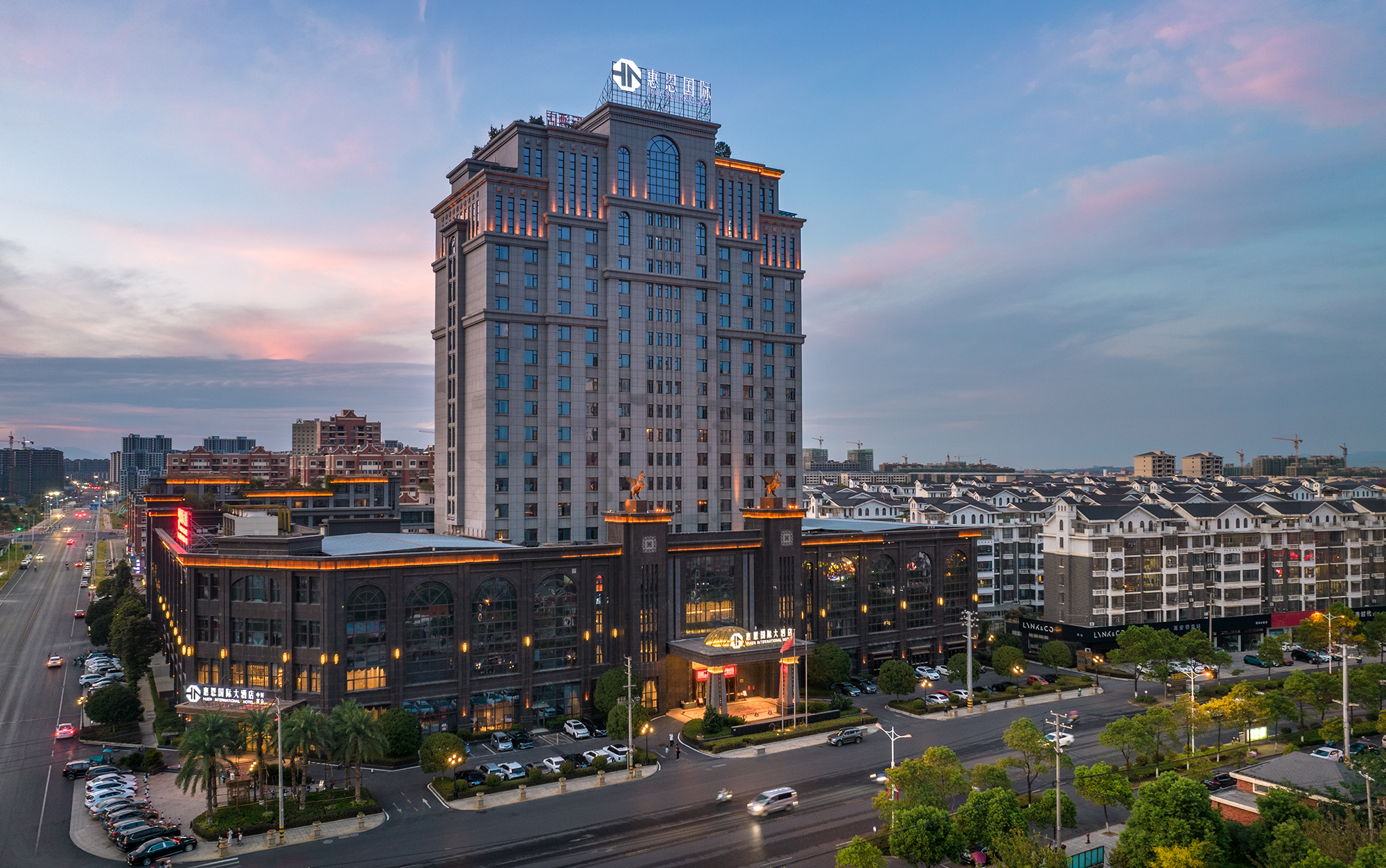 江西惠恩国际大酒店外观