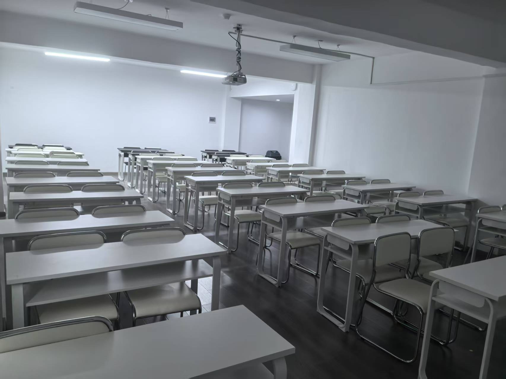 希岸轻雅南昌双港地铁站财大店会议室3会场图