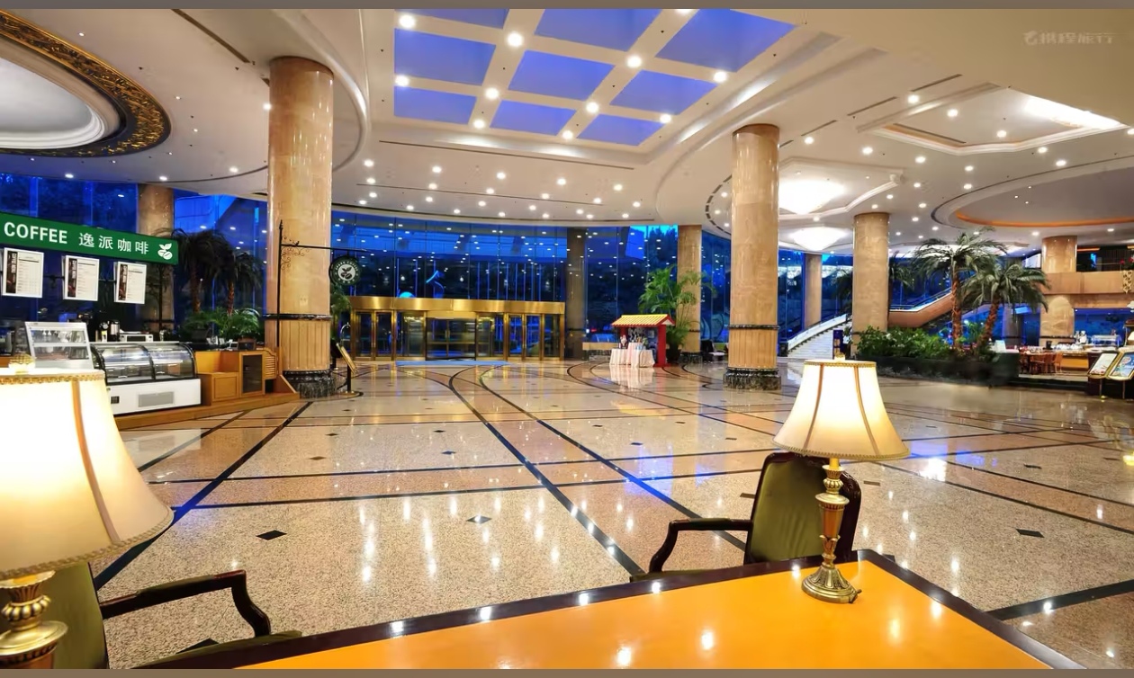 南京维景国际大酒店大堂