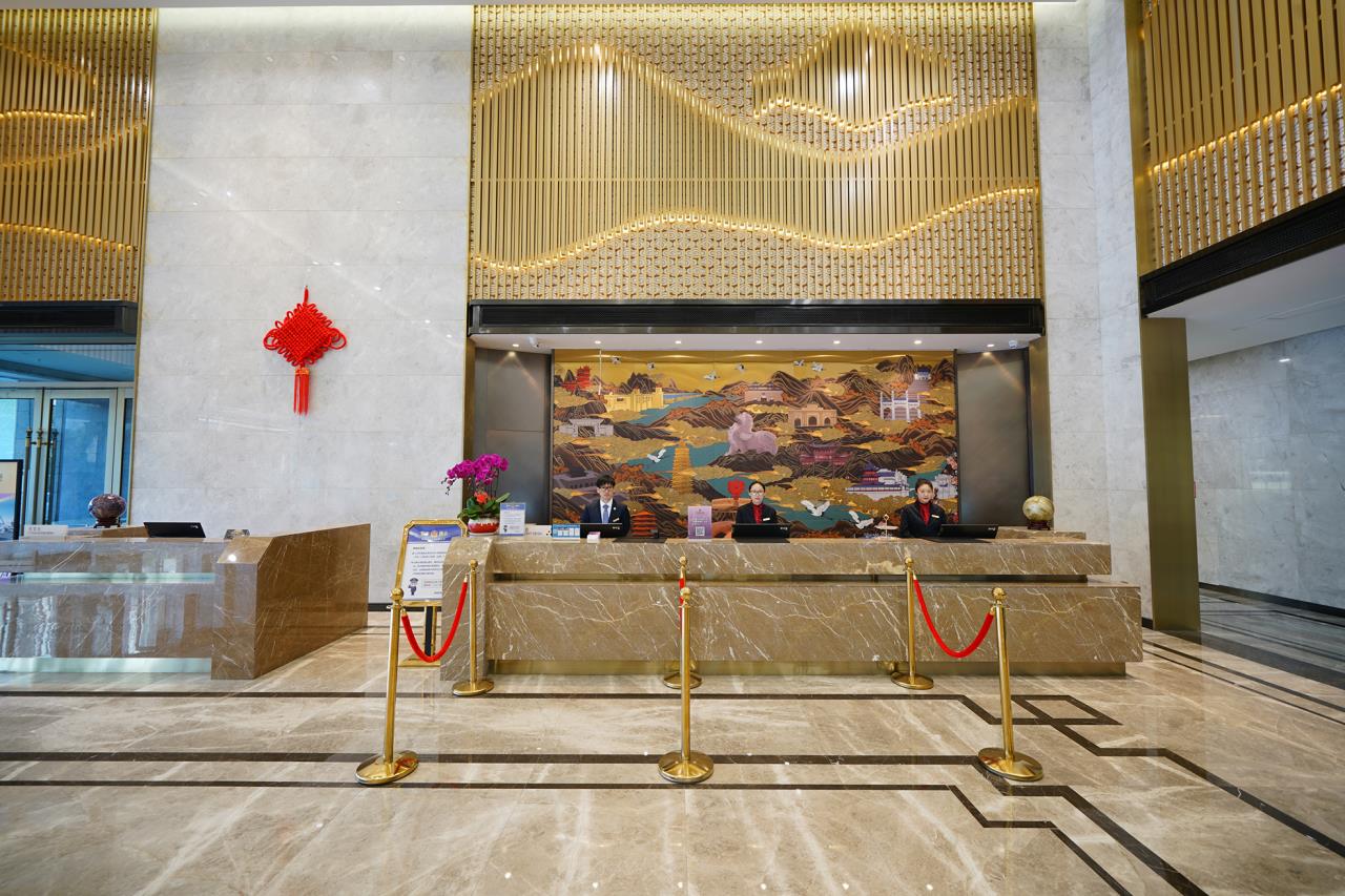 南京紫晶国际酒店大堂