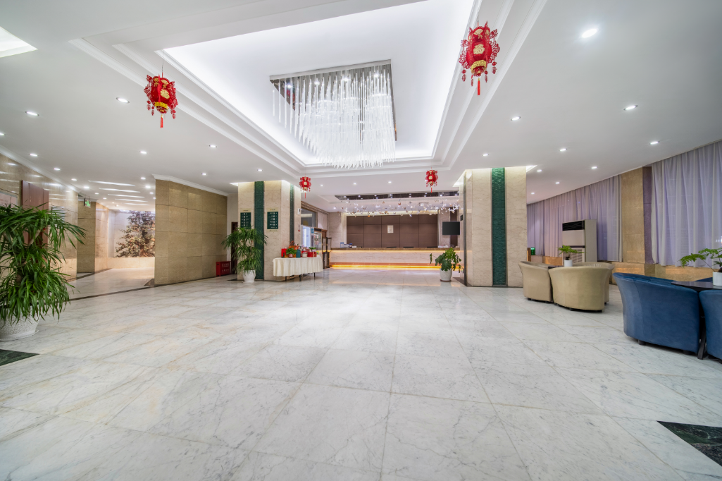 郑州大酒店大堂