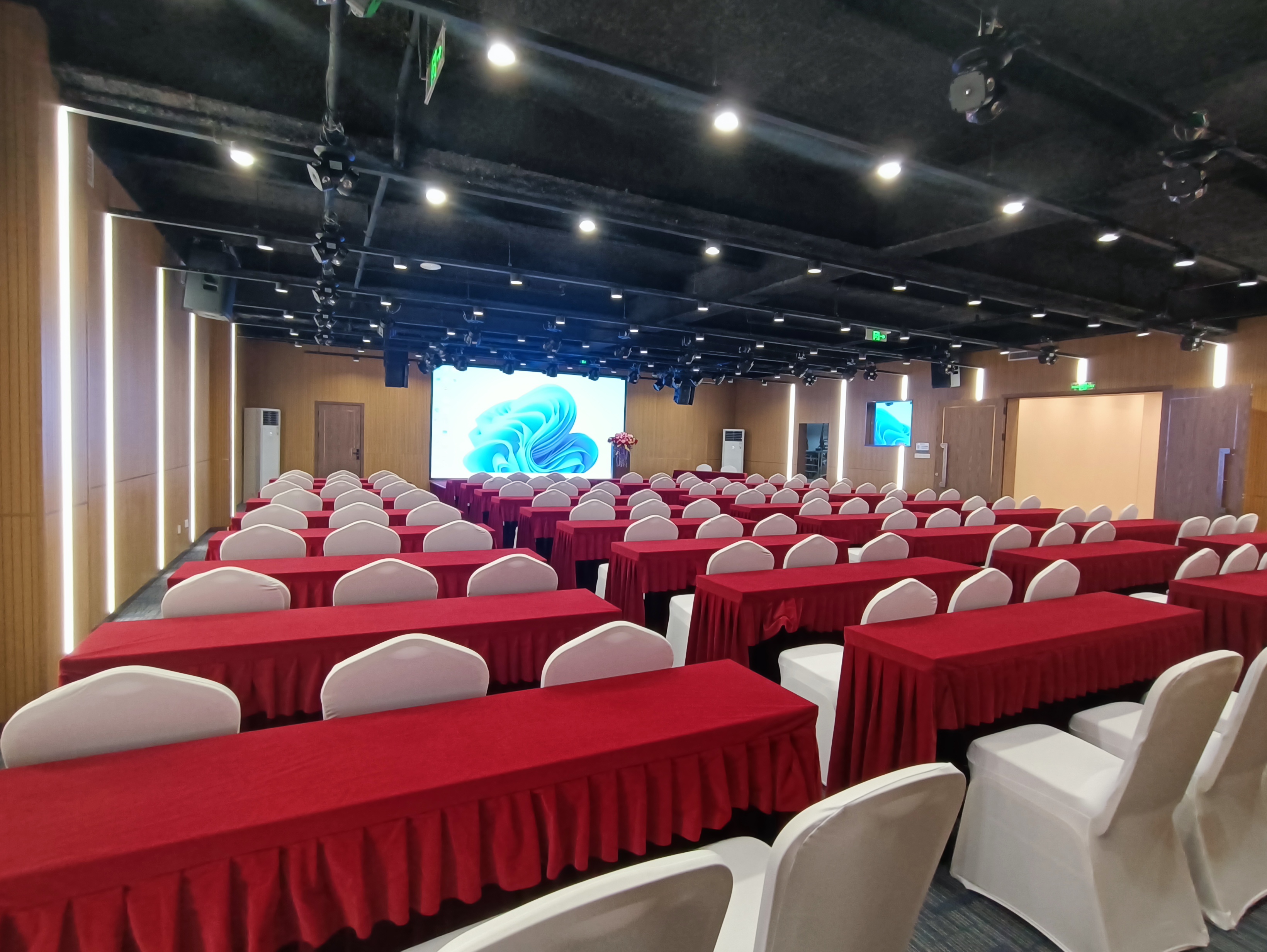 昊昕酒店会议厅