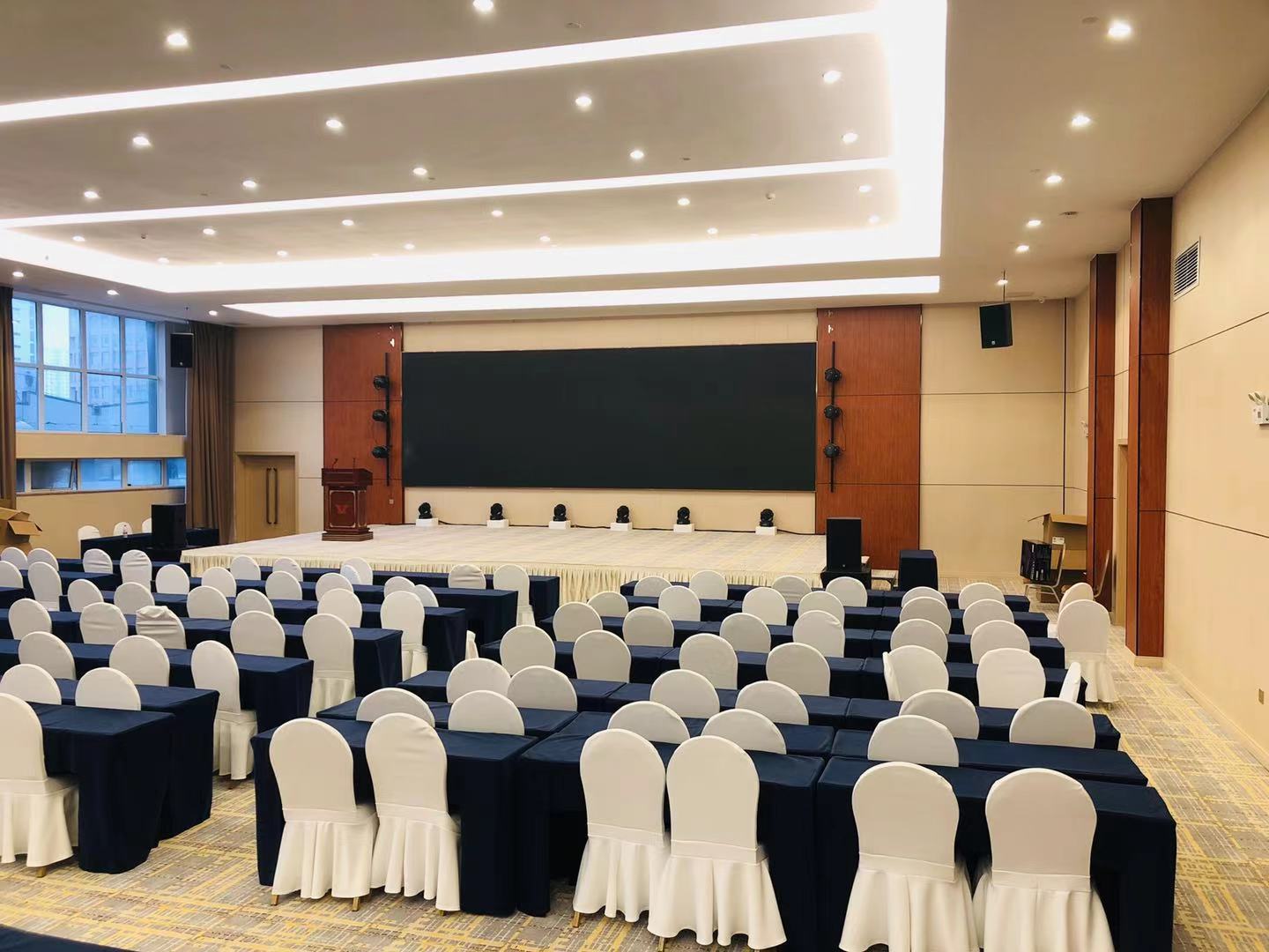 维也纳国际酒店（武汉光谷广场中南民族大学店）维也纳厅会场图