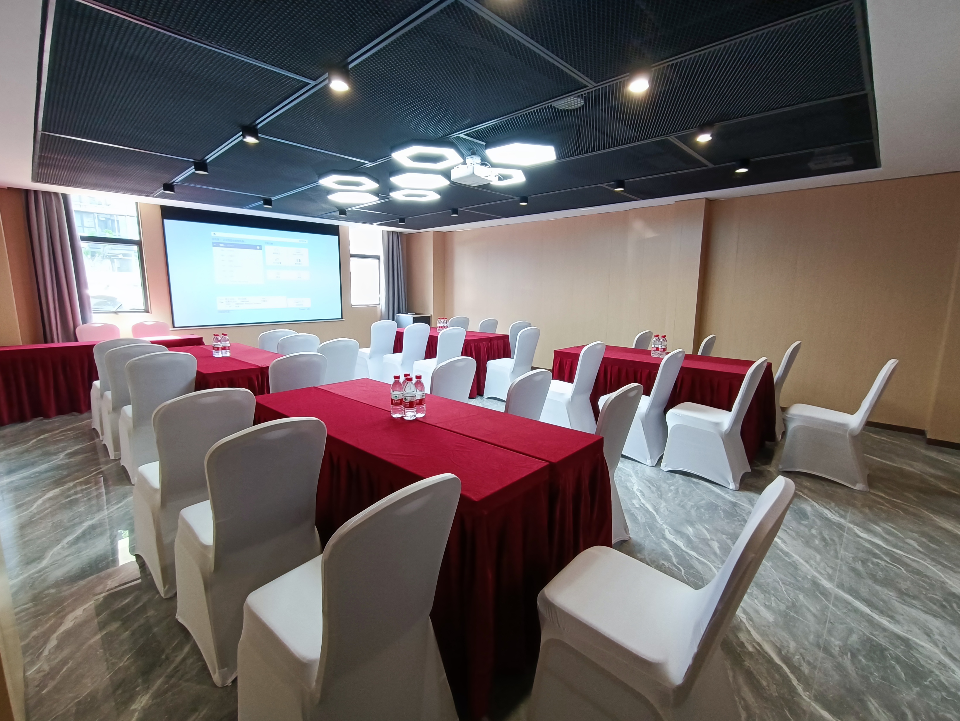 昊昕酒店多功能会议厅（一）会场图