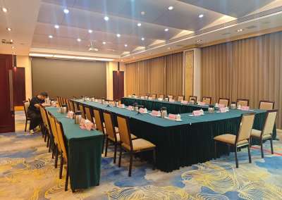 郑州融通紫荆山宾馆有限责任公司2号楼4楼第二会议室会场图