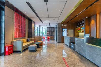 柏曼酒店（武汉王家湾地铁站国际博览中心店）大堂