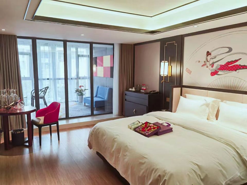 柏曼酒店（武汉王家湾地铁站国际博览中心店）行政套房客房图