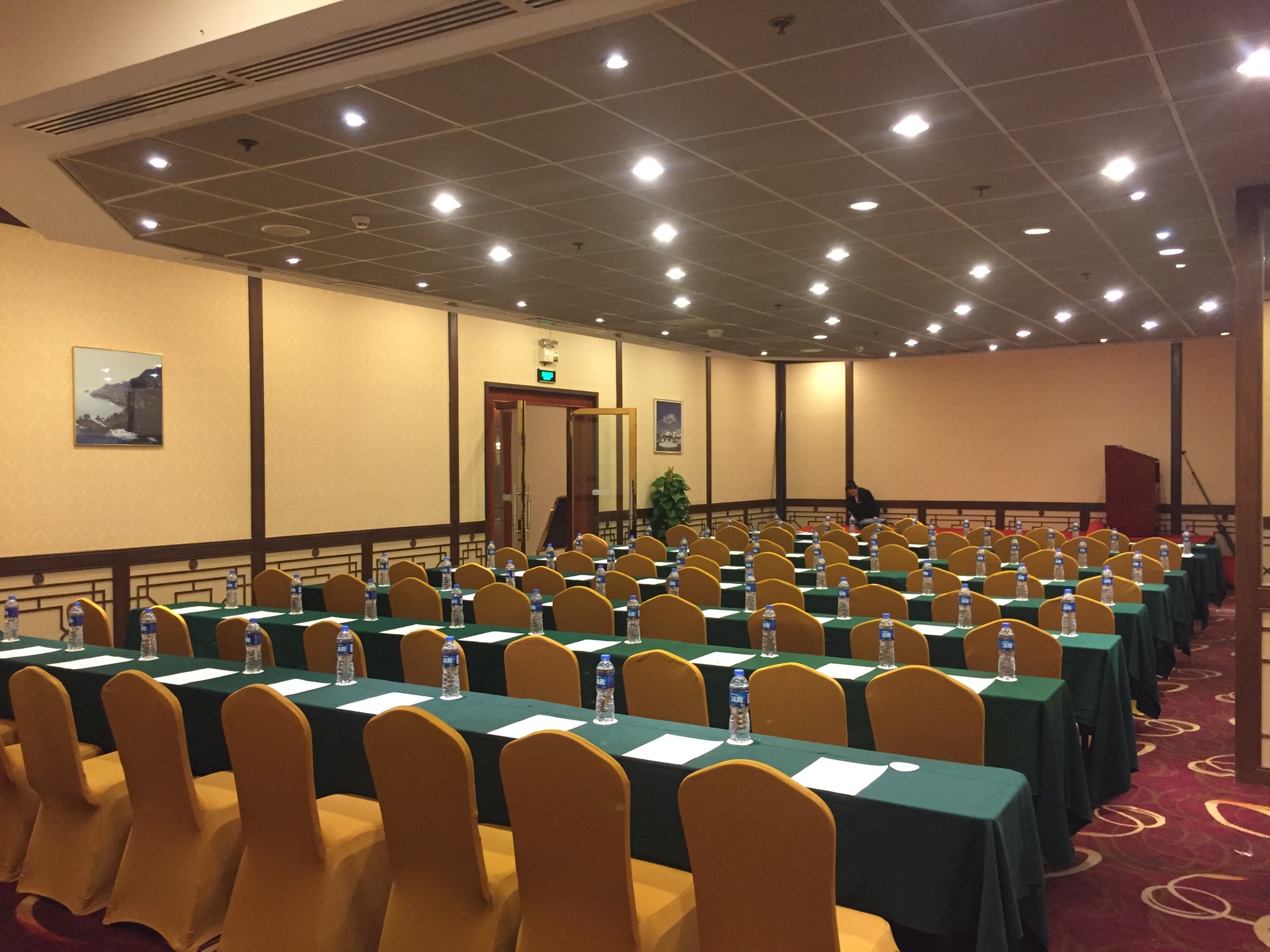 深圳富临大酒店荷月厅会场图