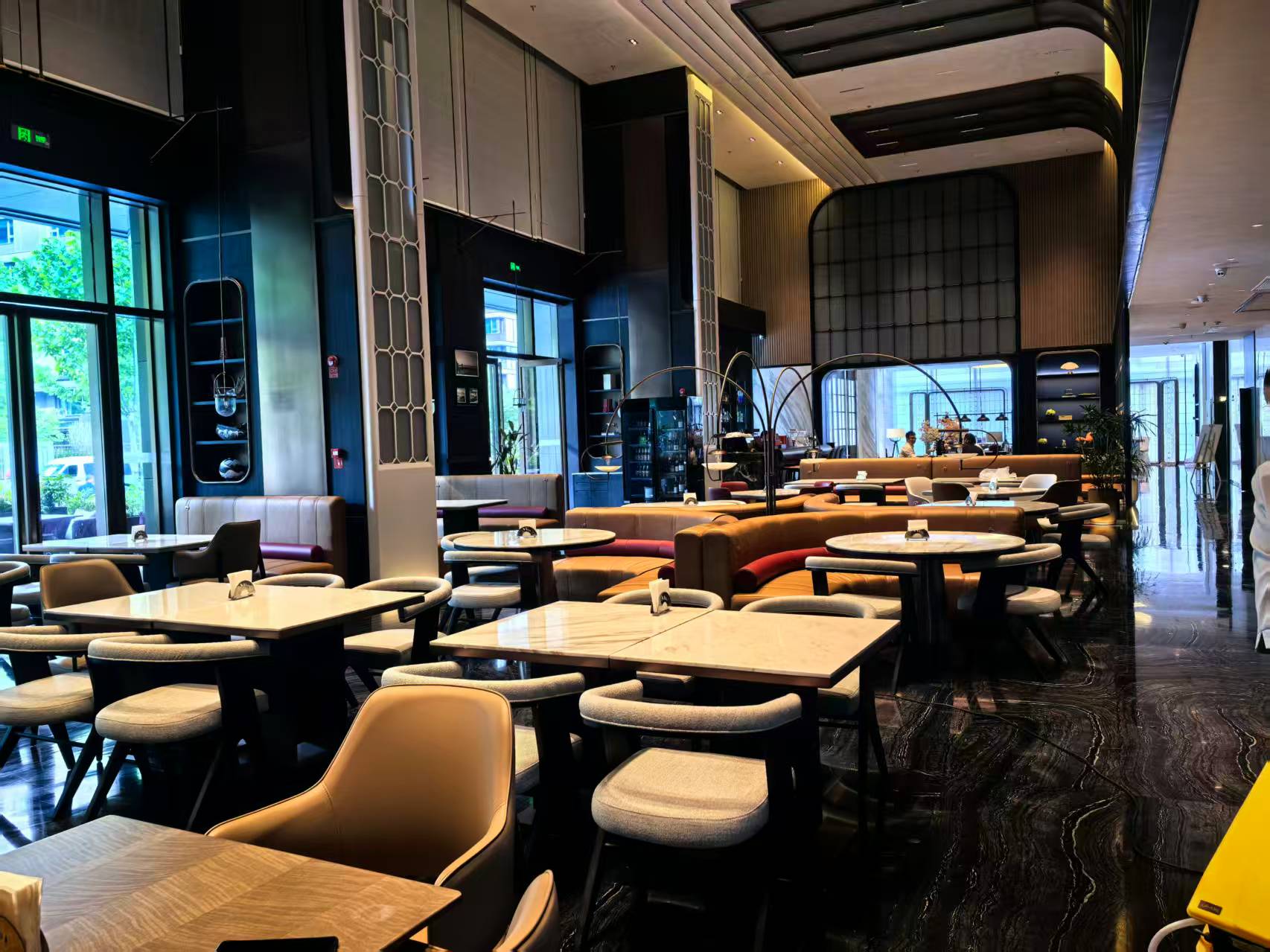 杭州东站万达颐华酒店大堂