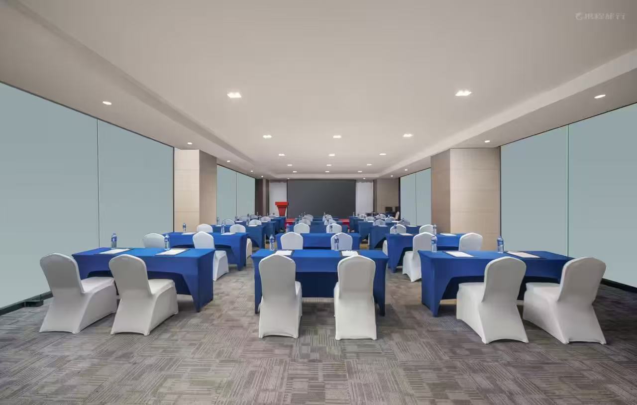 上海浦江智选假日酒店多功能厅会场图