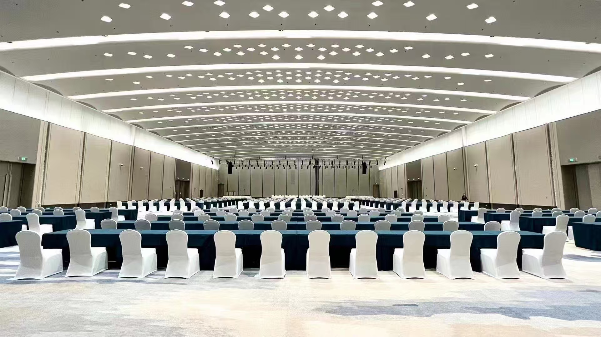 扬子江国际会议中心紫金A厅会场图