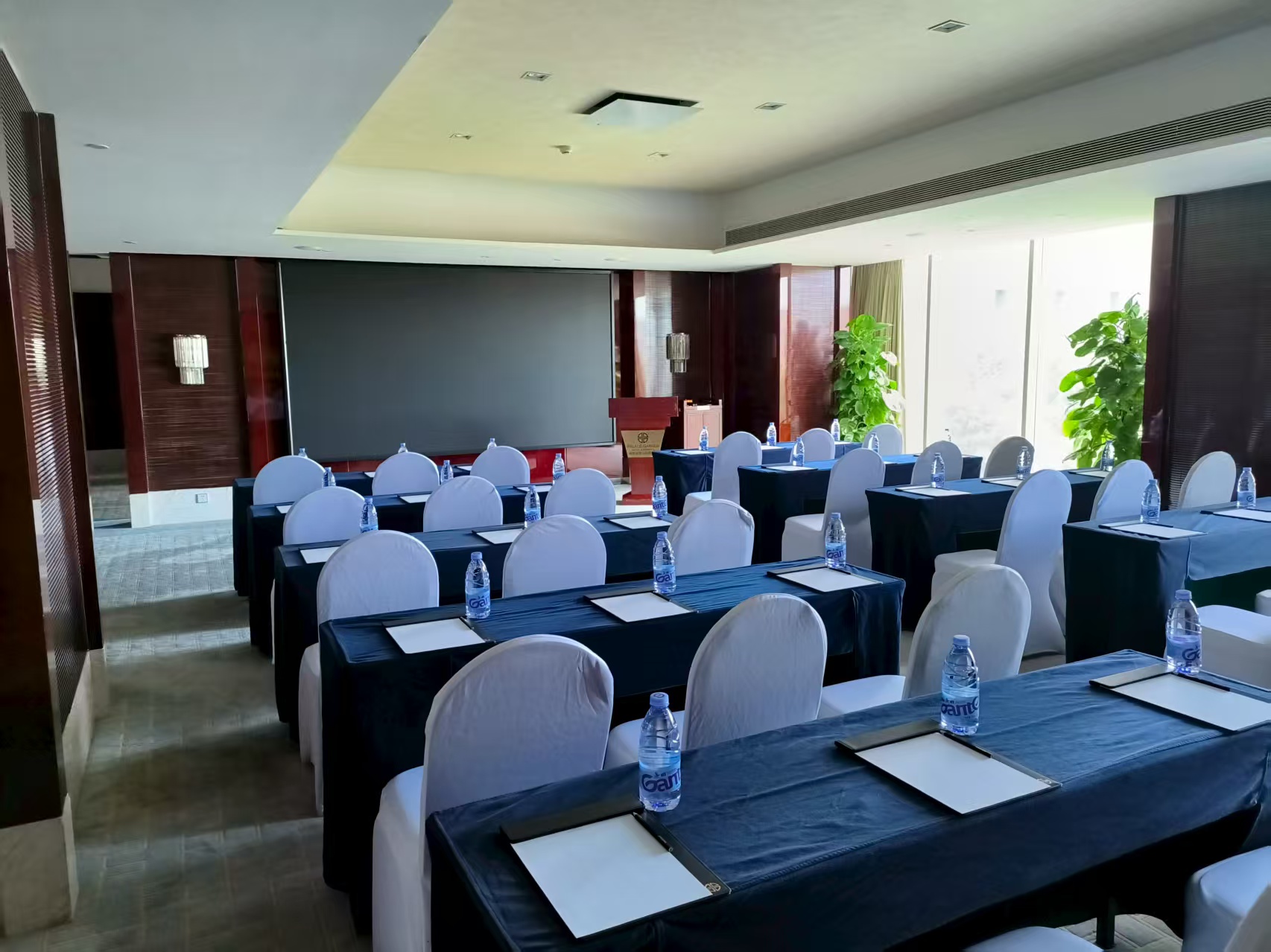 北京朗丽兹西山花园酒店夏朝厅会场图