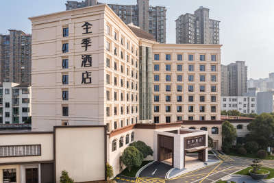 全季南昌高新京东大道地铁站店外观