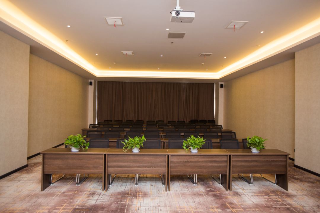 格林东方常熟市虞山风景区高新产业园酒店会议厅