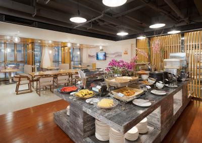 维也纳酒店(南宁科园大道地铁站店)周边环境