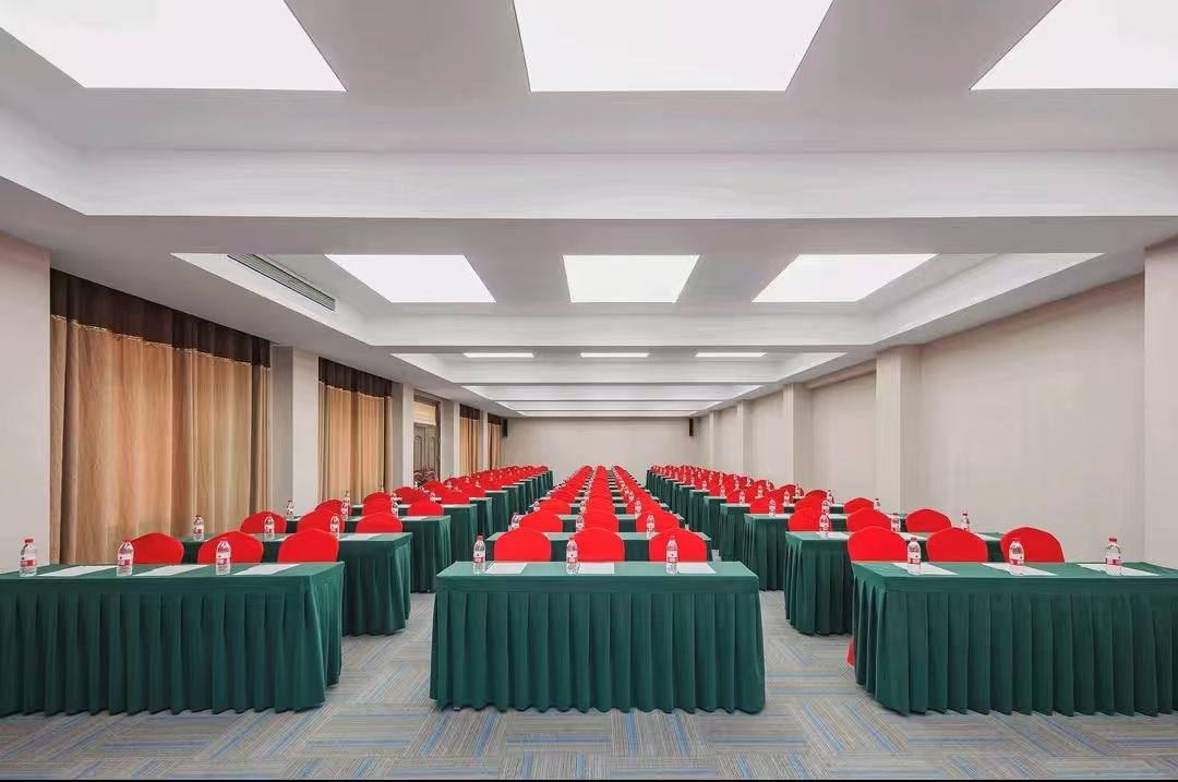 白玉兰酒店（合肥双岗世纪中心店）新世纪二楼会议室会场图