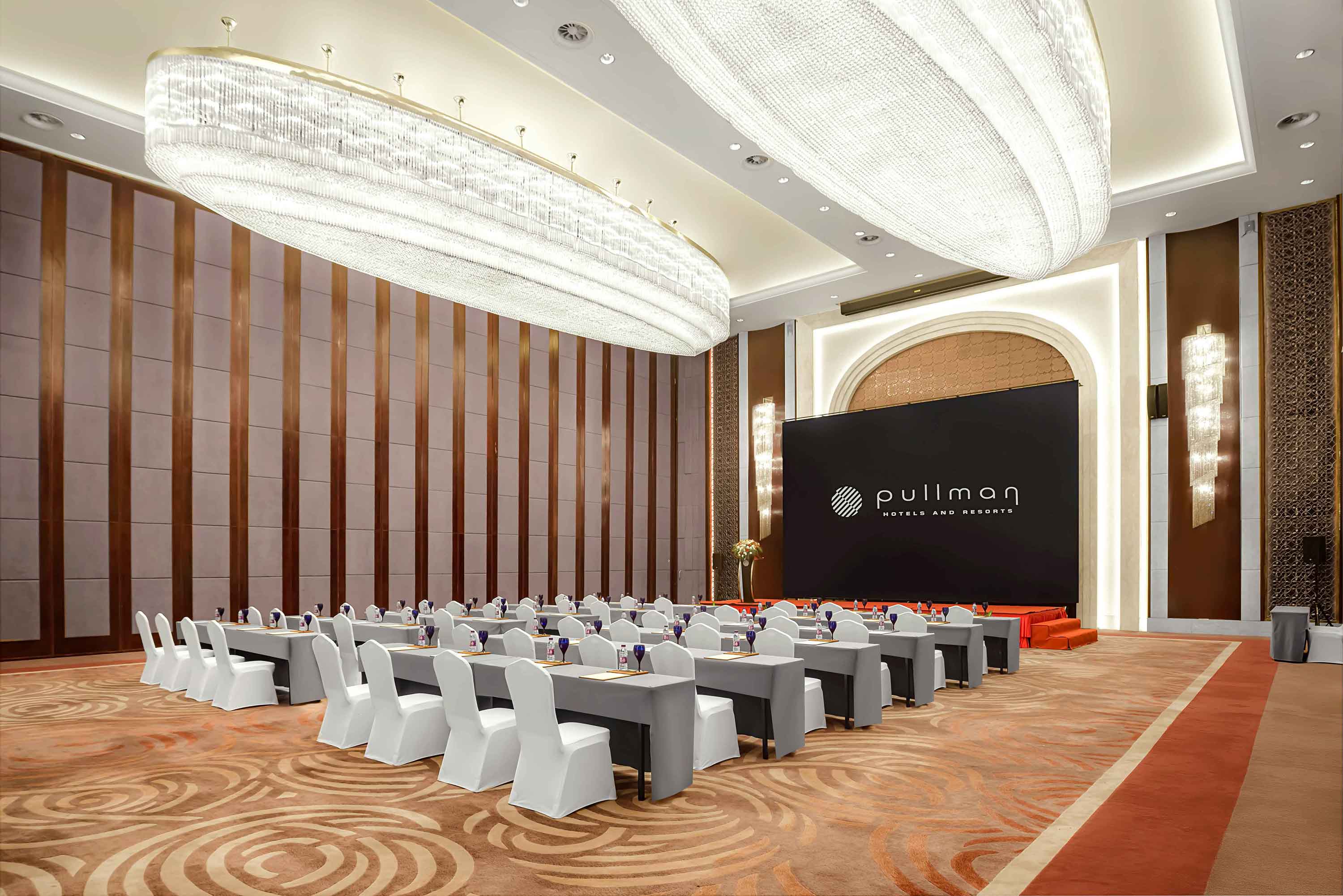 海口星海湾铂尔曼酒店天津B厅会场图