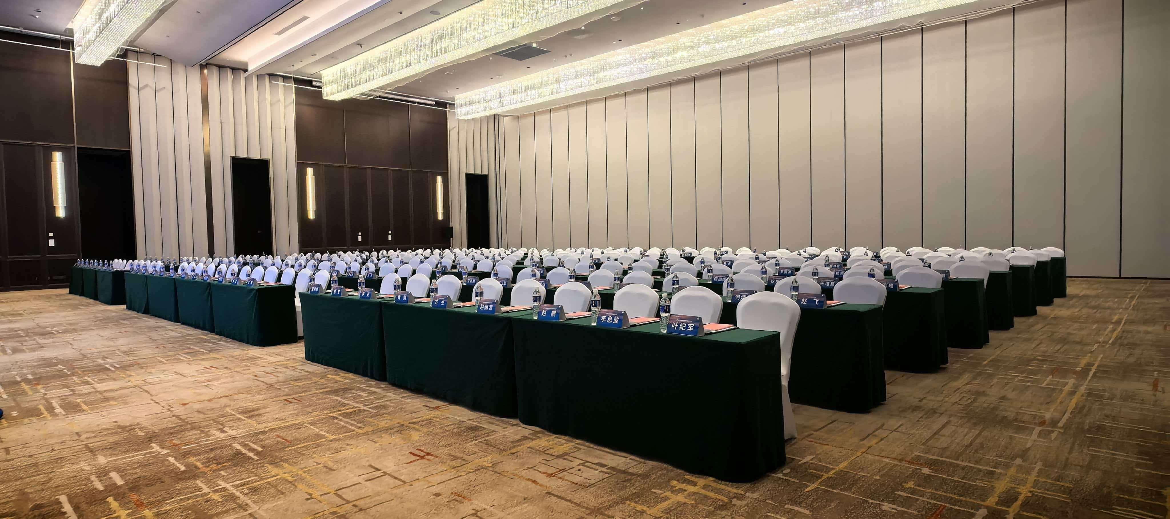 济南国博城绿地铂骊酒店大宴会厅2/3会场图