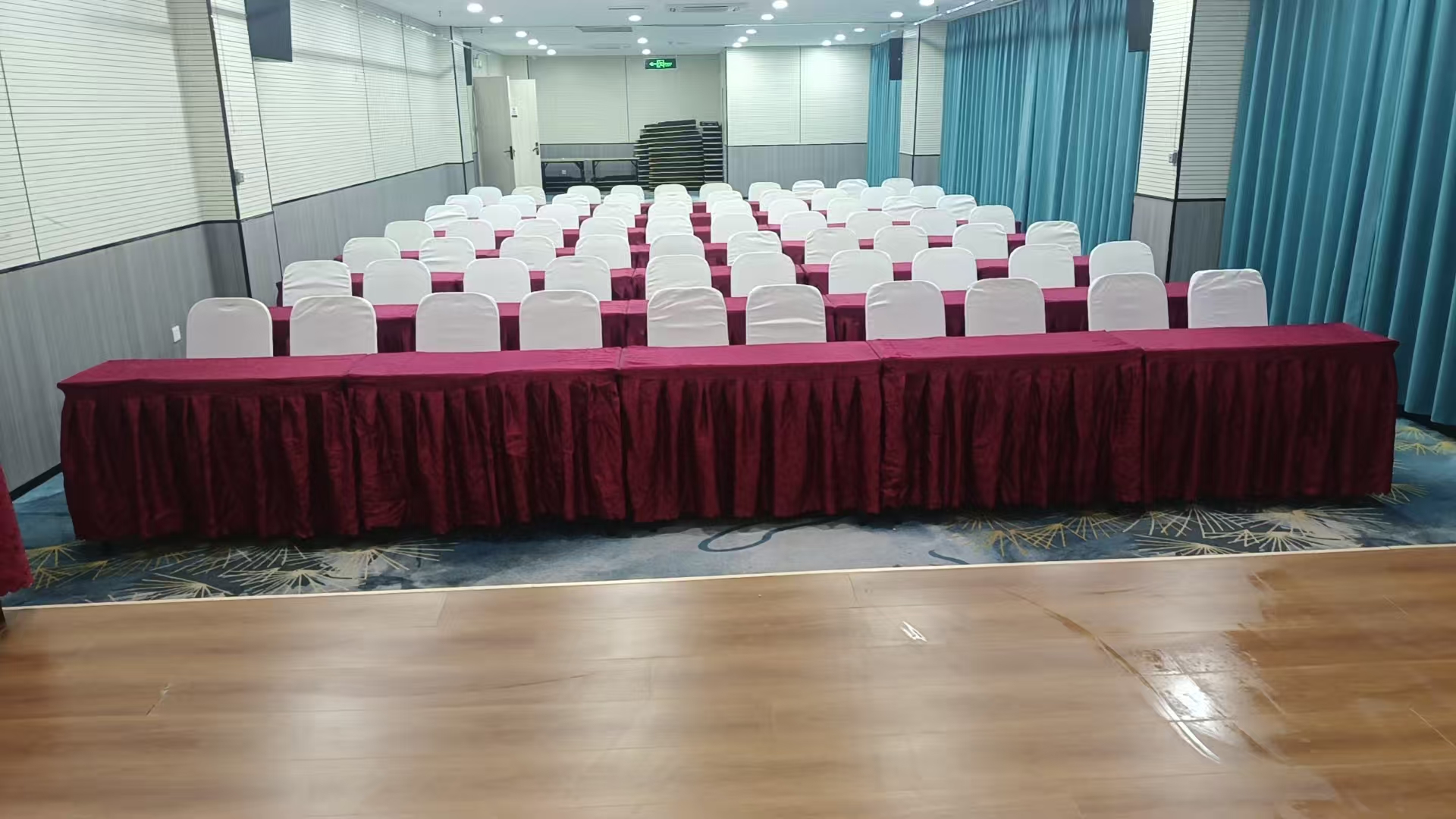 哈泊酒店(郑州二七万达店)会议厅