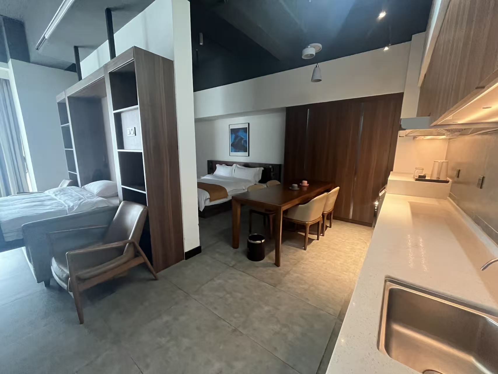 昆明星耀酒店（新亚洲体育城店）豪华套房客房图