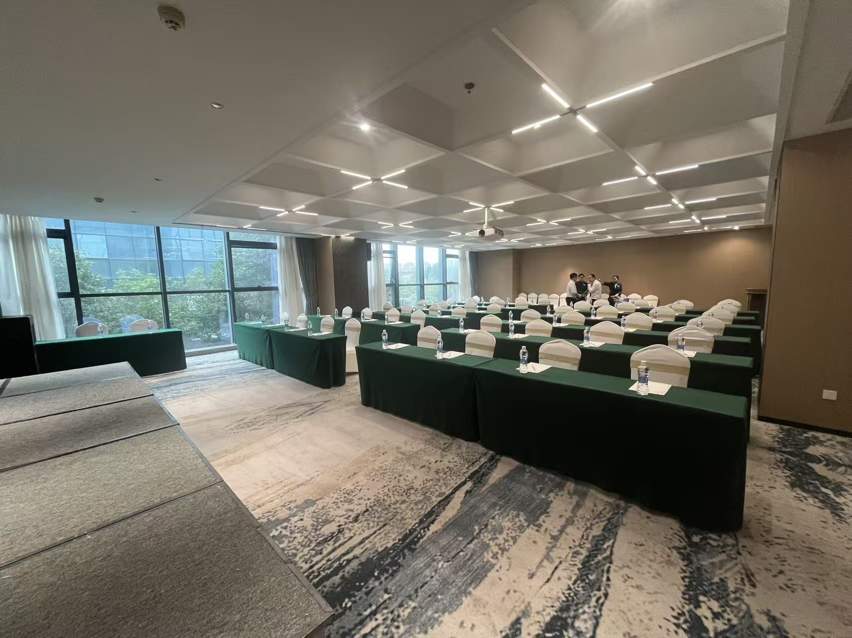 昆明星耀酒店（新亚洲体育城店）6号厅会场图