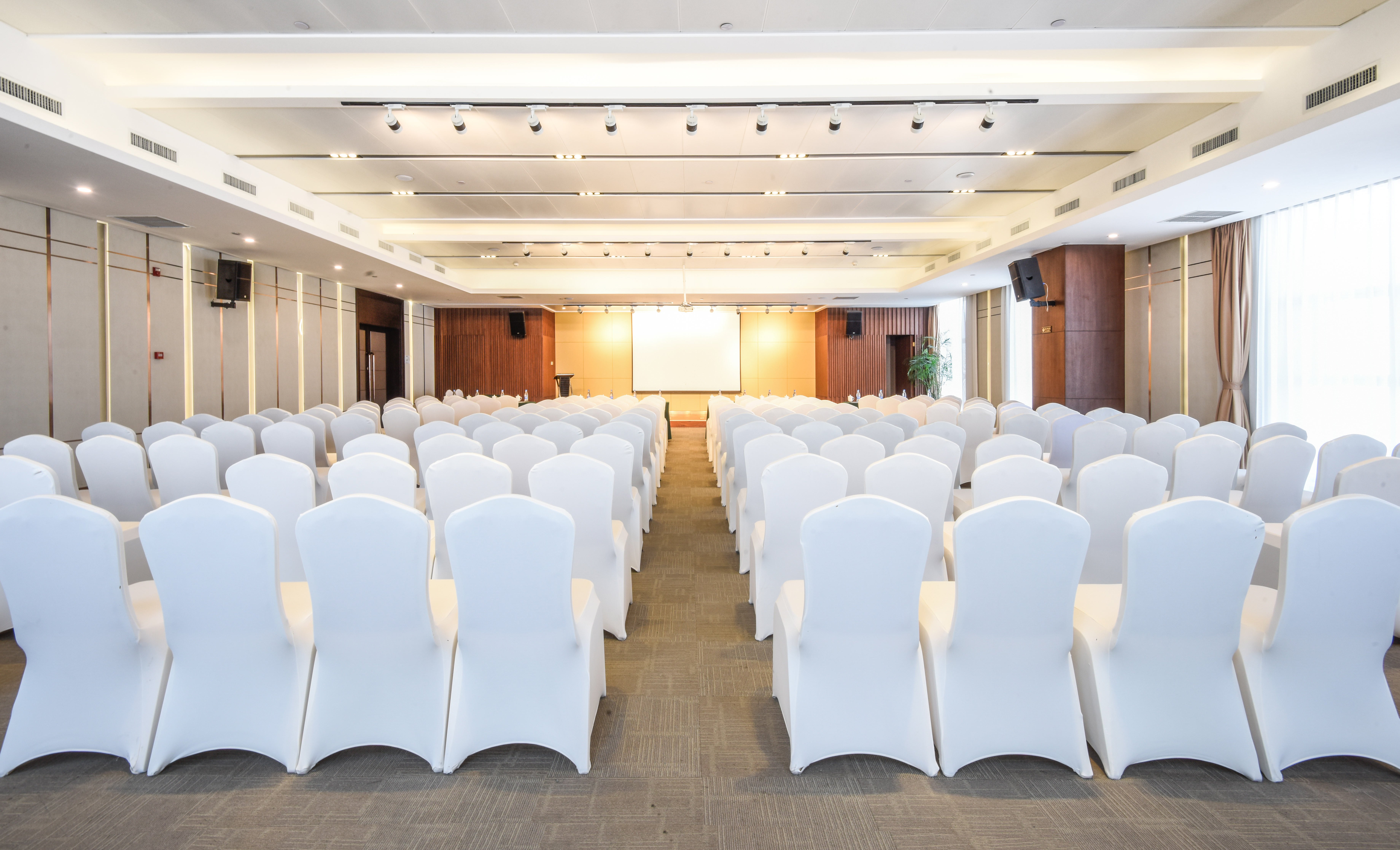 唐山金鼎大酒店第六会议室会场图