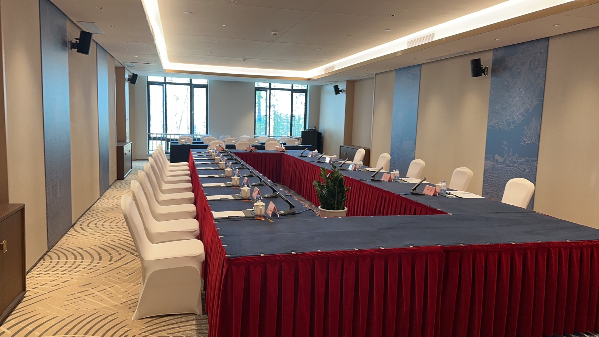鹭岛酒店会议室2会场图