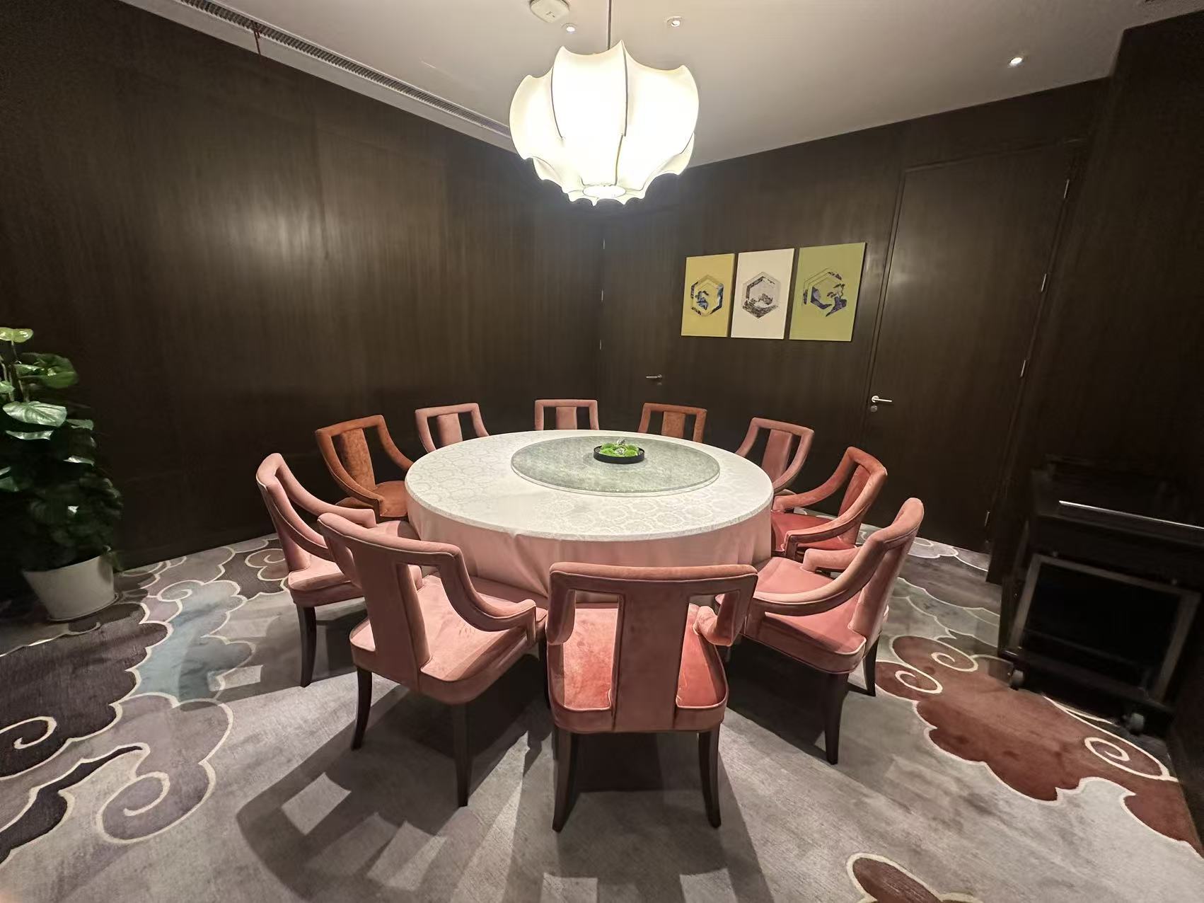 南京上秦淮假日酒店穿云杪餐厅图