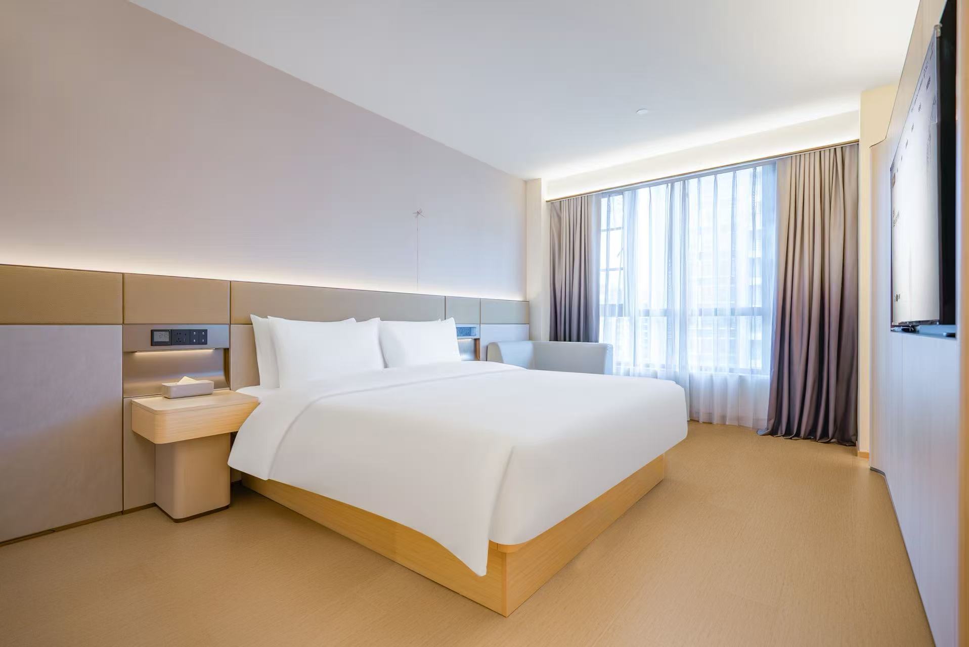 全季（成都西博城兴隆湖湿地公园酒店）豪华套房客房图