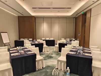 深圳雅高美憬阁精选酒店揽金厅会场图