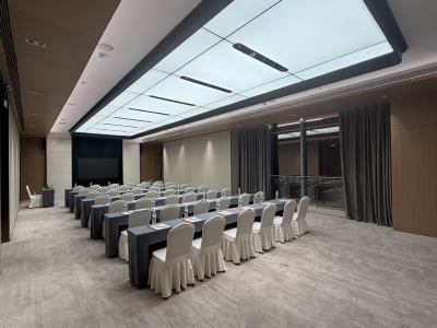 经开铭臻国际大酒店（成龙校区店）B11-小型会议室会场图