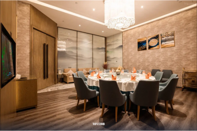 新疆丽斯顿国际酒店管理有限公司丽斯中餐厅餐厅图