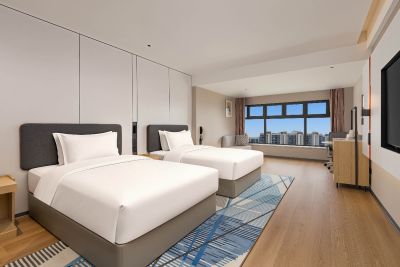 北京大兴西红门智选假日酒店豪华双床房客房图